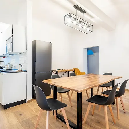 Alloro Apartment *